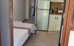Calma Kourouta Apartments